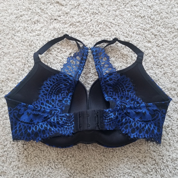 La Senza Body Kiss Lace Bra in Black / Blue
